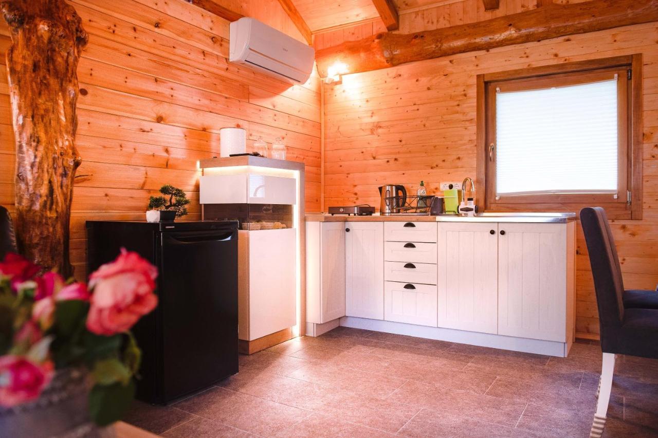Brvnara Aurora Vista Villa Velika Remeta Eksteriør billede