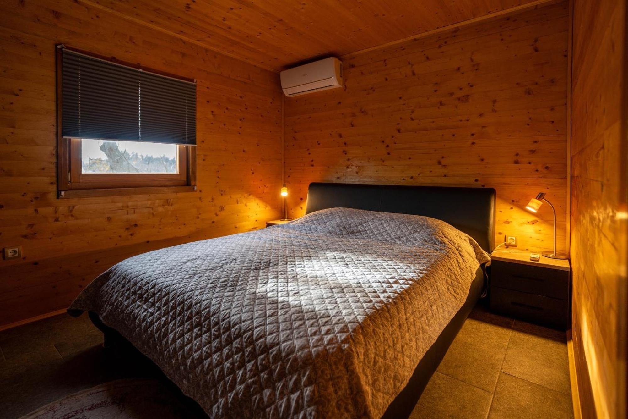 Brvnara Aurora Vista Villa Velika Remeta Eksteriør billede